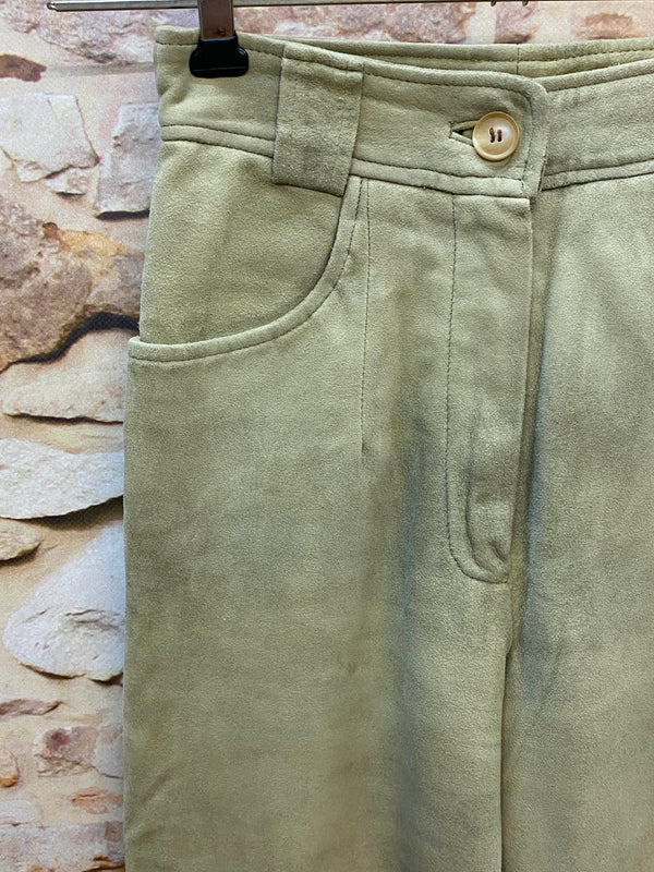 Damen Trachtenlederhose 7/8 Gr. 36 – Alt Salzburg