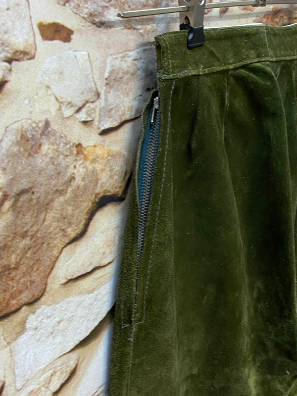 Vintage Trachtenlederhose Damen 3/4 olivgrün Gr. 32