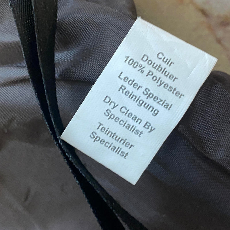 Kurze Trachtenlederhose Damen dunkelbraun – Gr. M