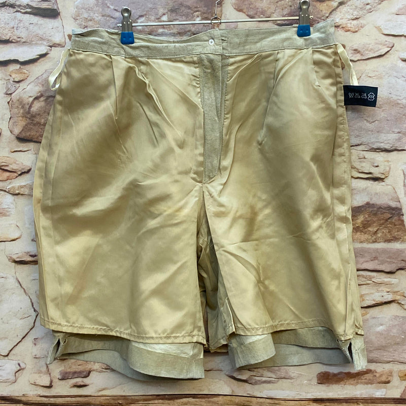 Damen Trachtenlederhose kurz Gr. 42 – beige