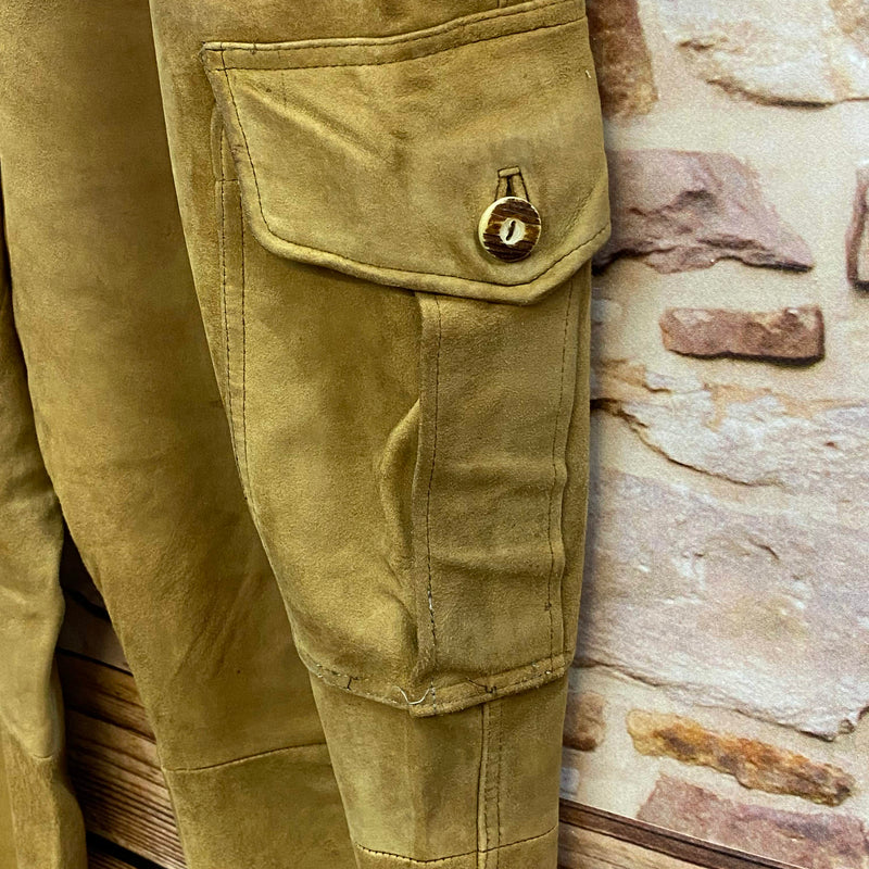 „Lange Lederhose Trachtenhose Größe 48 aus echtem Leder in olivbraun mit Beintaschen Ansicht 2“