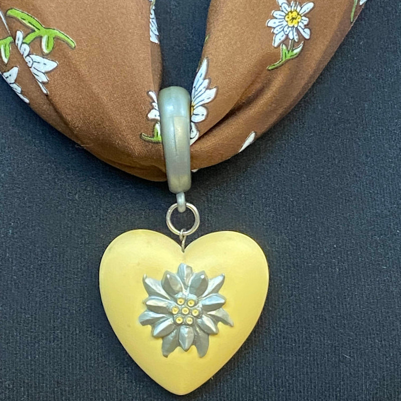 Trachtenhalstuch Braun mit Herz-Anhänger