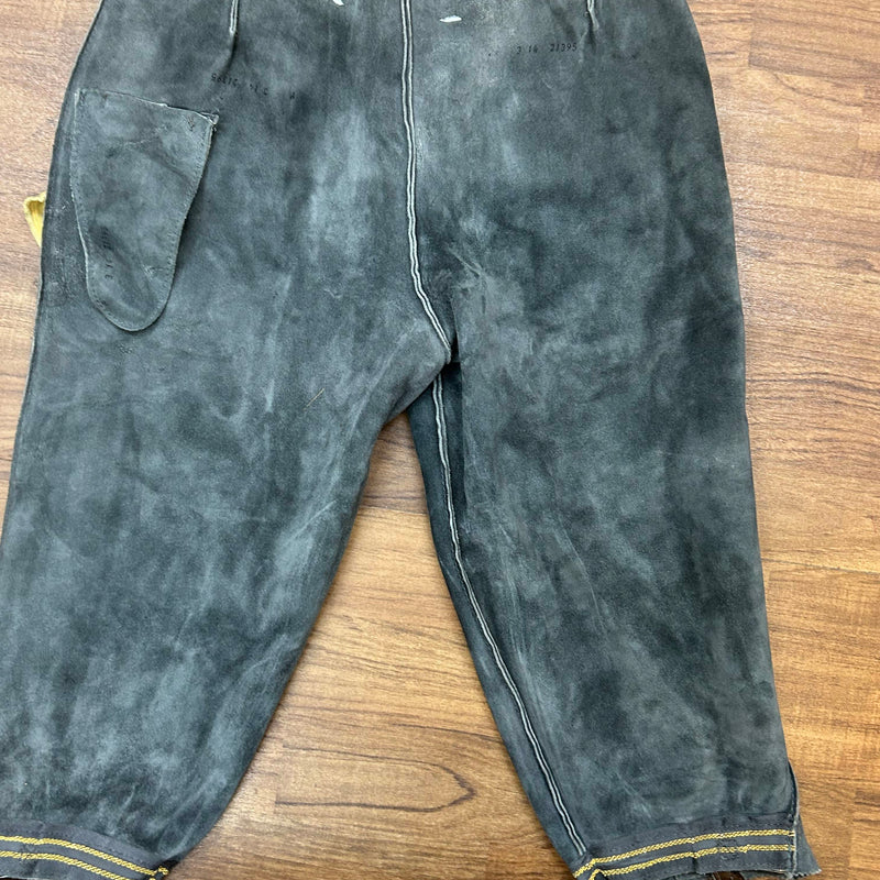 Klassische Herren Kniebund-Trachtenlederhose in Grau