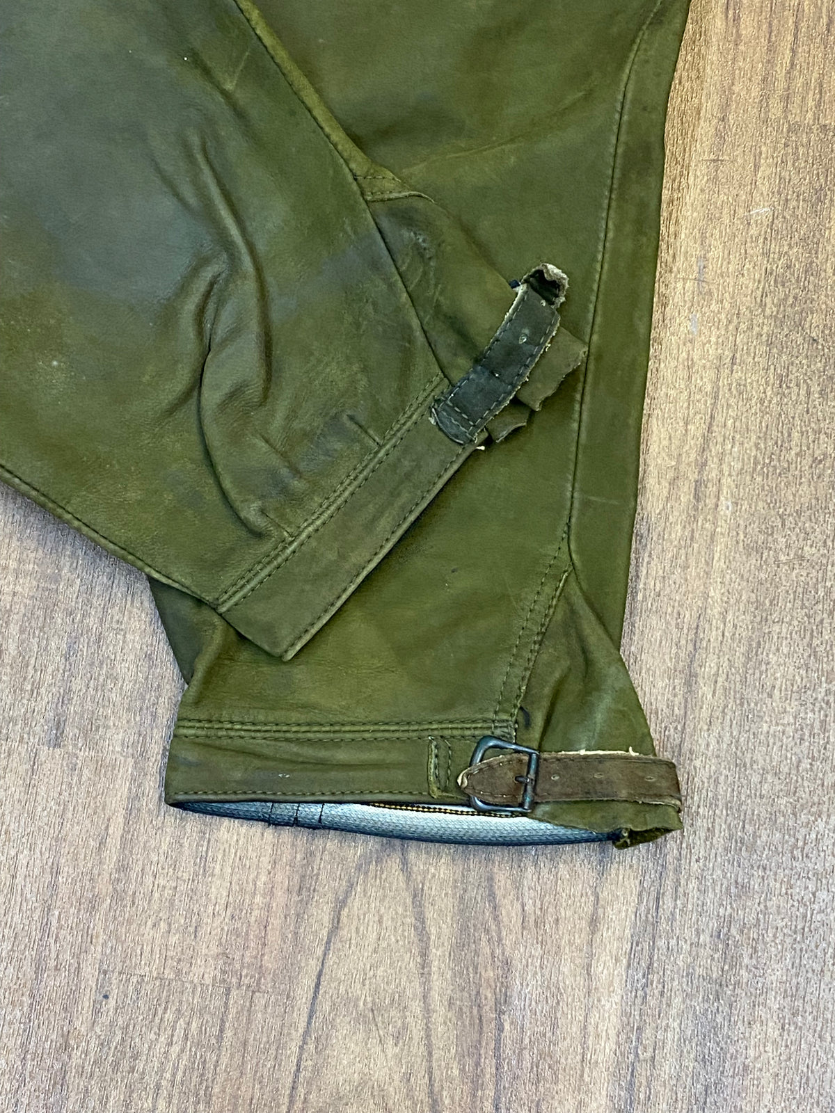 Trachtenkniebundhose aus Leder Gr.46 Bund 81 cm