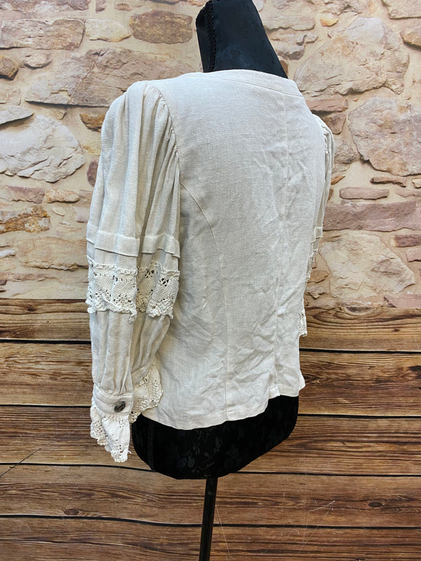 Vintage Trachtenbluse aus Leinen, Ansicht 2