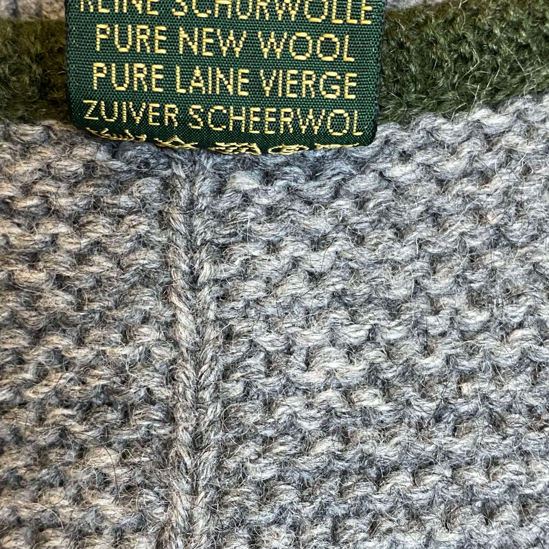 Trachten-Strickweste aus reiner Schurwolle in Grau, Gr.50
