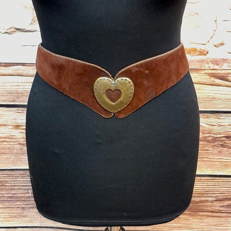 Brauner Trachtengürtel für Damen mit Herzschnalle Gr.M