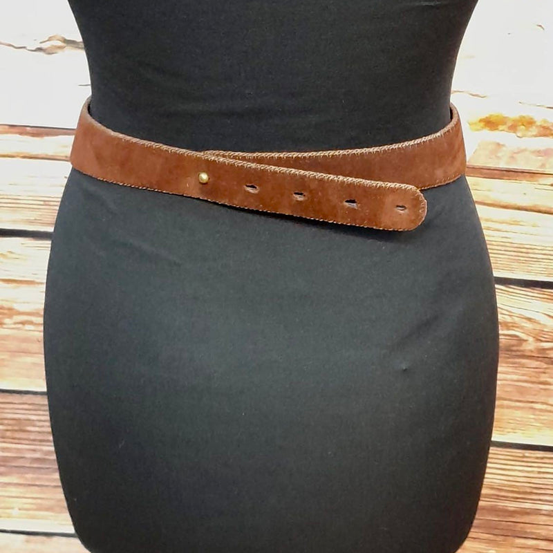 Brauner Trachtengürtel für Damen mit Herzschnalle Gr.M