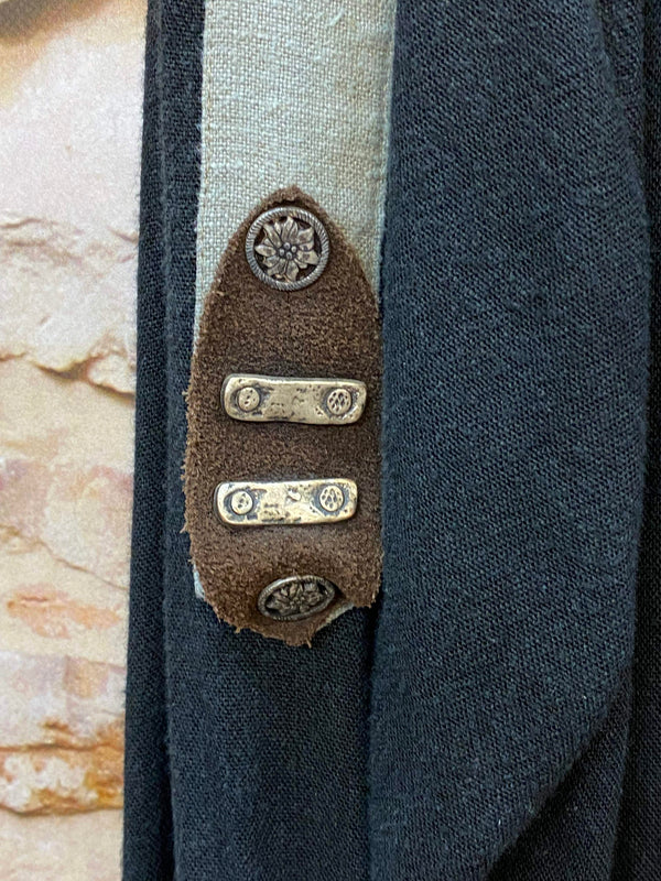 Vintage Trachtenhemd Herren – Schwarz mit Naturweiß – Gr. 39