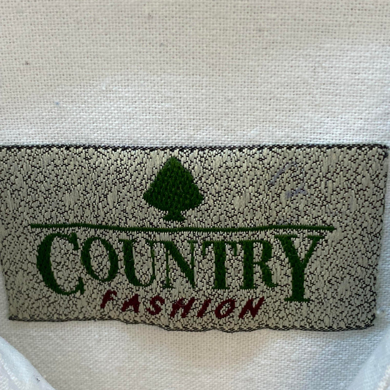 „Herren Trachtenhemd Country Fashion in Weiß mit Eichenlaub und Federhut Stickerei“