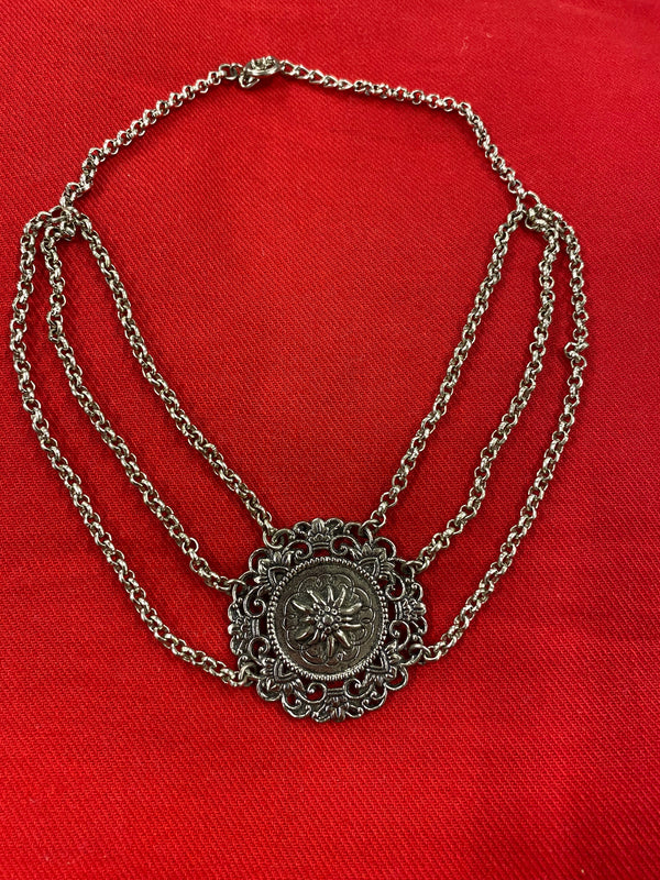  Vintage Trachtenkette Collier dreireihig, in silber mit Edelweiß-Motiv 