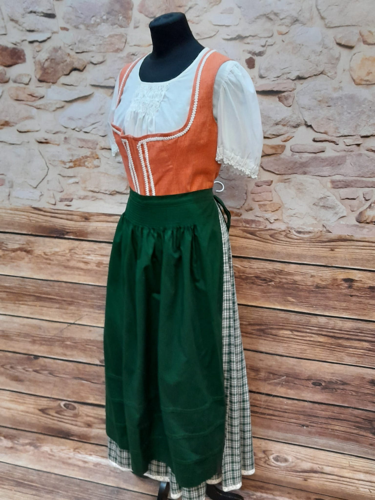 Trachtenkleid Kariert Gr.42/44 grün/orange mit schürze und Bluse