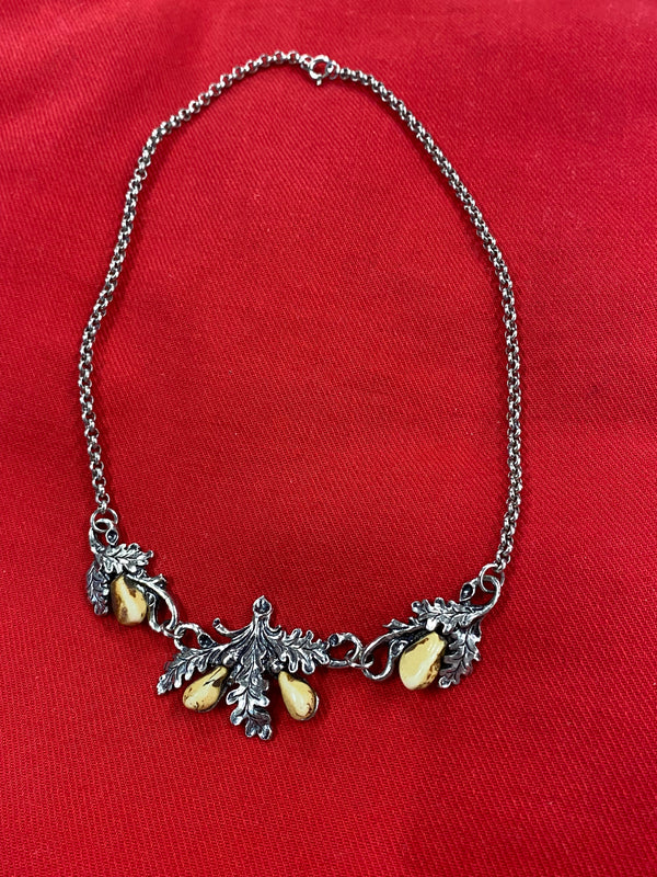 Trachtenkette mit Eichenblatt-Motiv, silber