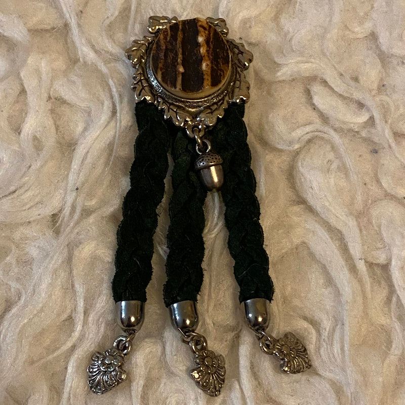 Elegante Trachten-Kragenspange mit edlem Design