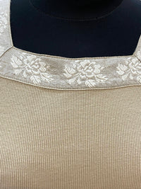 Elegantes Trachtenshirt in Beige - Größe 38