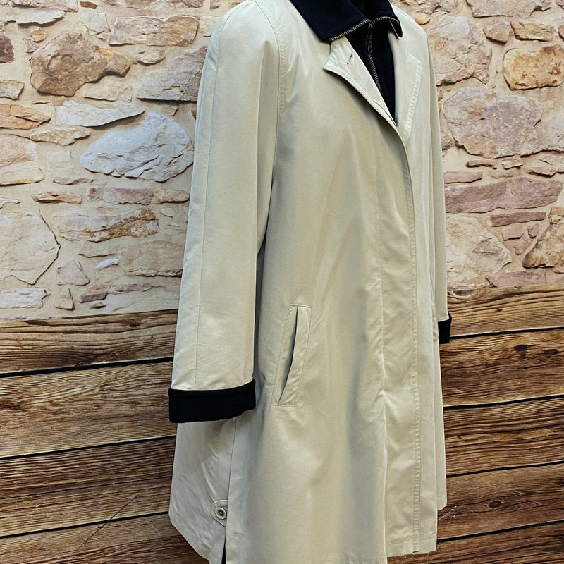 Secondhand Trenchcoat für Damen beige/schwarz ca.Gr.44 Vintage