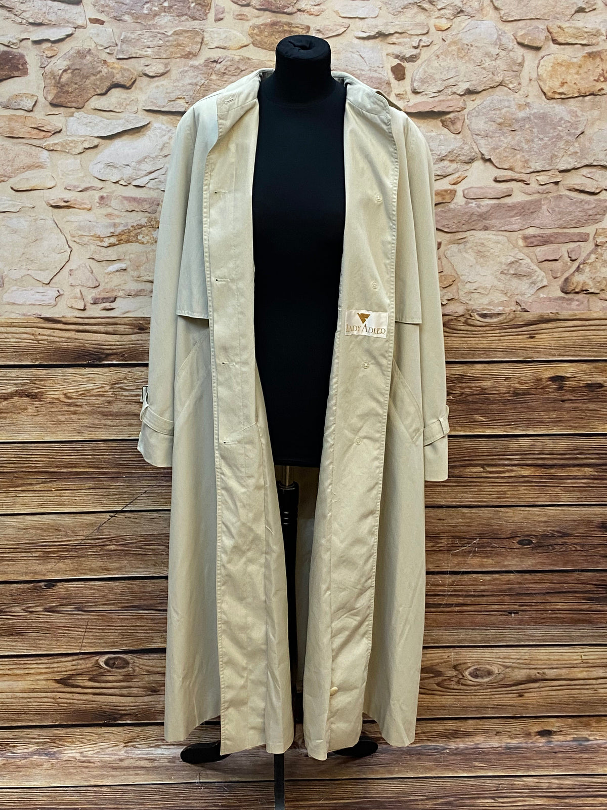 Klassischer Trenchcoat für Damen in Größe 50