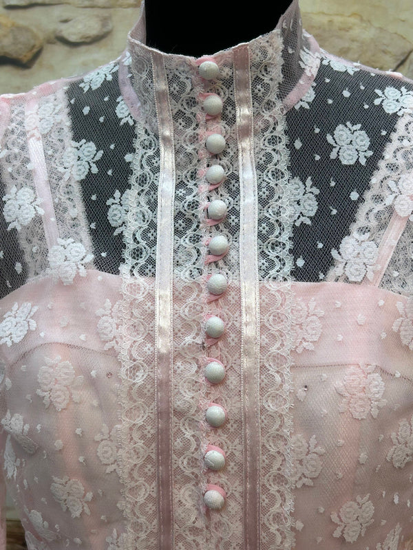 Rosafarbenes Spitzenkleid + Bolero, 70er-Romantik, Unikat