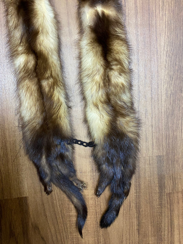 Vintage Kragen Schal 1950er Jahre, Pelz, Vintage Kleidung, Ganzkörper mit Köpfen und Beinen