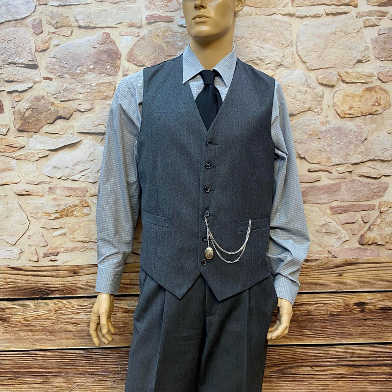 „Eleganter Vintage Herrenanzug aus Schurwolle im 1920er Jahre Stil mit Taschenuhrkette“