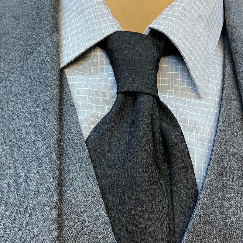 „Vintage Komplettset Herren 20er Jahre mit Sakko, Weste, Hose und Krawatte“