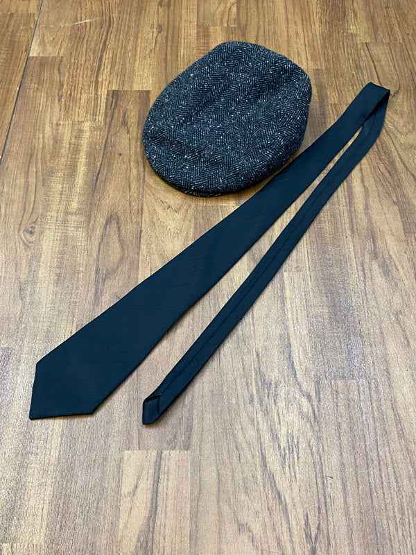 20er Jahre Herren Anzug komplett – Vintage Nadelstreifen Unikat mit Weste & Schiebermütze, Ansicht 6