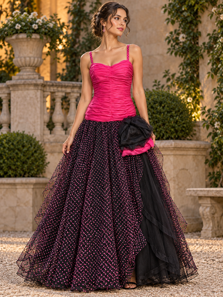 Langes Vintage Abendkleid in Pink und Schwarz mit gerafftem Oberteil, Tupfen-Tüll und dekorativer Stoffblüte