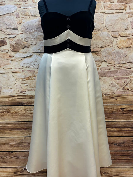 „Vintage Abendkleid schwarz creme mit Samtoberteil und Satinrock“