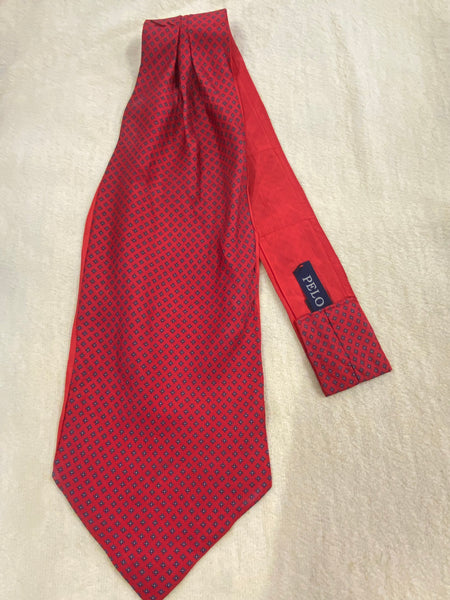 „Vintage Ascot Krawatte in Rot mit blauem Mikro-Muster“