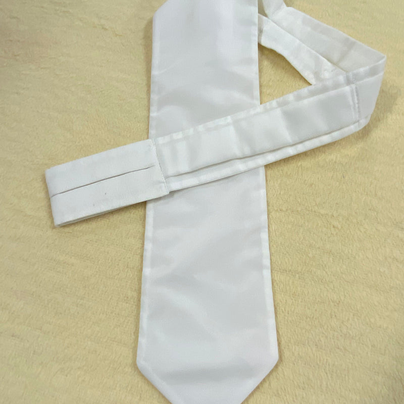 „Weiße Vintage Ascot Schalkrawatte für Herren“