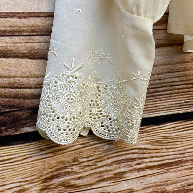 Vintage Spitzenbluse – Cremeweiß – Gr. 44