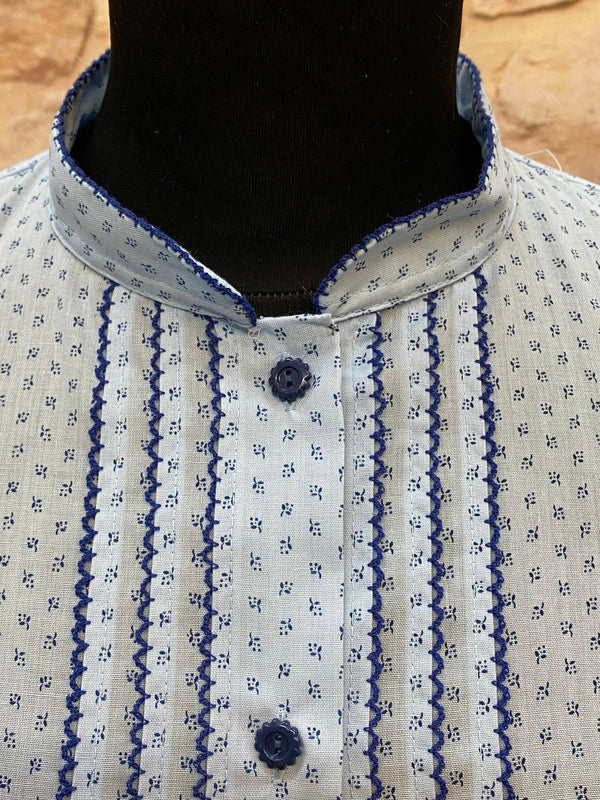 Vintage Bluse Damen Gr. 42 Hellblau Stehkragen Retro Stil, Ansicht 2