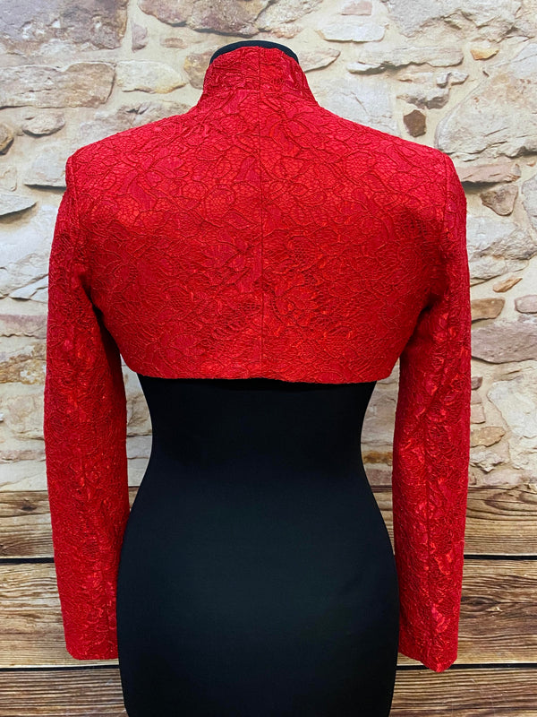 „Rote Spitzen Bolerojacke Vintage von hinten, Made in Italy“