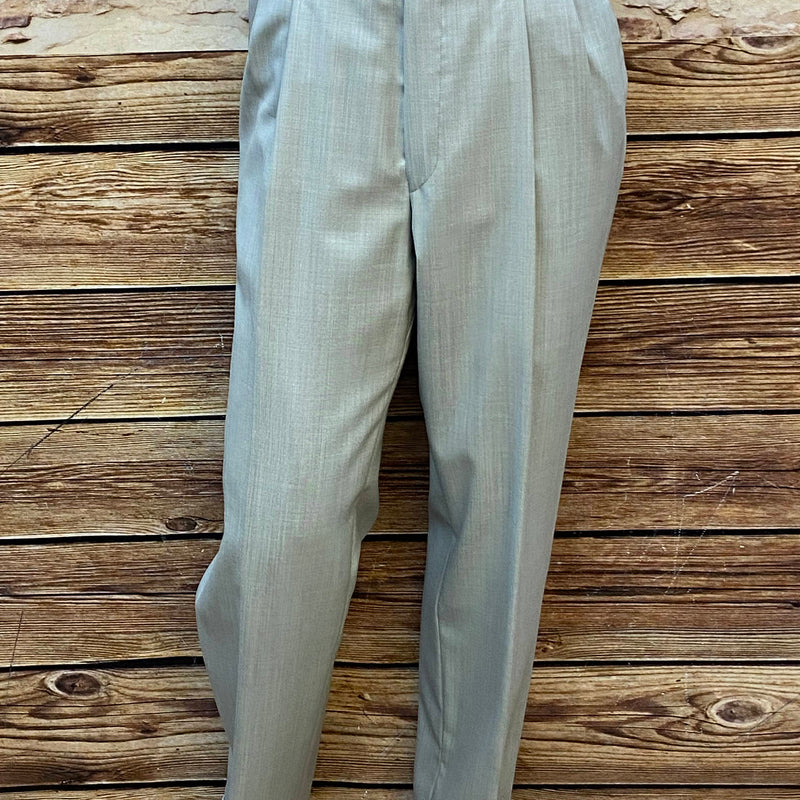 „Vintage Herren Bundfaltenhose beige elegante Stoffhose Frontansicht“