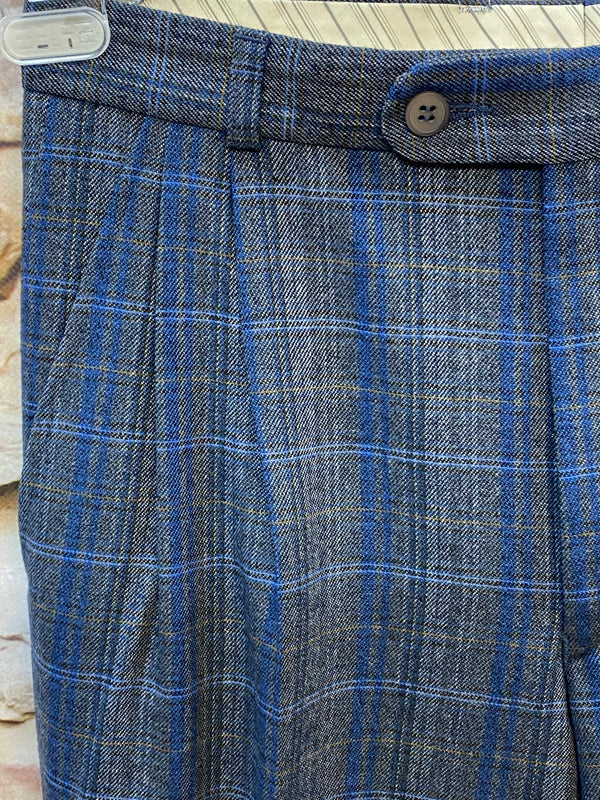 „Detail karierte Vintage Hose Herren Bundfalte blau grau klassisch“