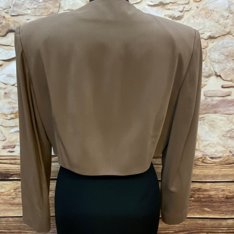 „Rückansicht Vintage Damenjacke hellbraun mit tailliertem Schnitt“