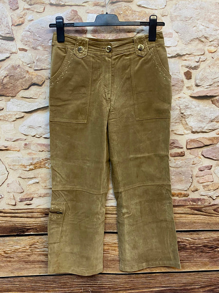 „Vintage Damen Lederhose Gr. 40 aus echtem Leder im Landhausstil mit Zierstickerei“