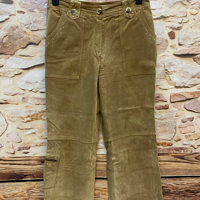 „Vintage Damen Lederhose Gr. 40 aus echtem Leder im Landhausstil mit Zierstickerei“