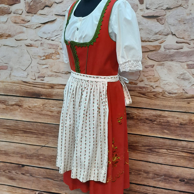 „Vintage Dirndl rot mit Bluse und Schürze Trachtenkleid Damen Gr 44“