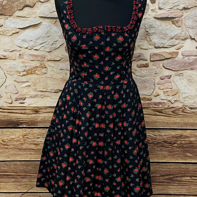 „Vintage Dirndl schwarz mit roten Rosen Trachtenkleid 70er Jahre Damen“