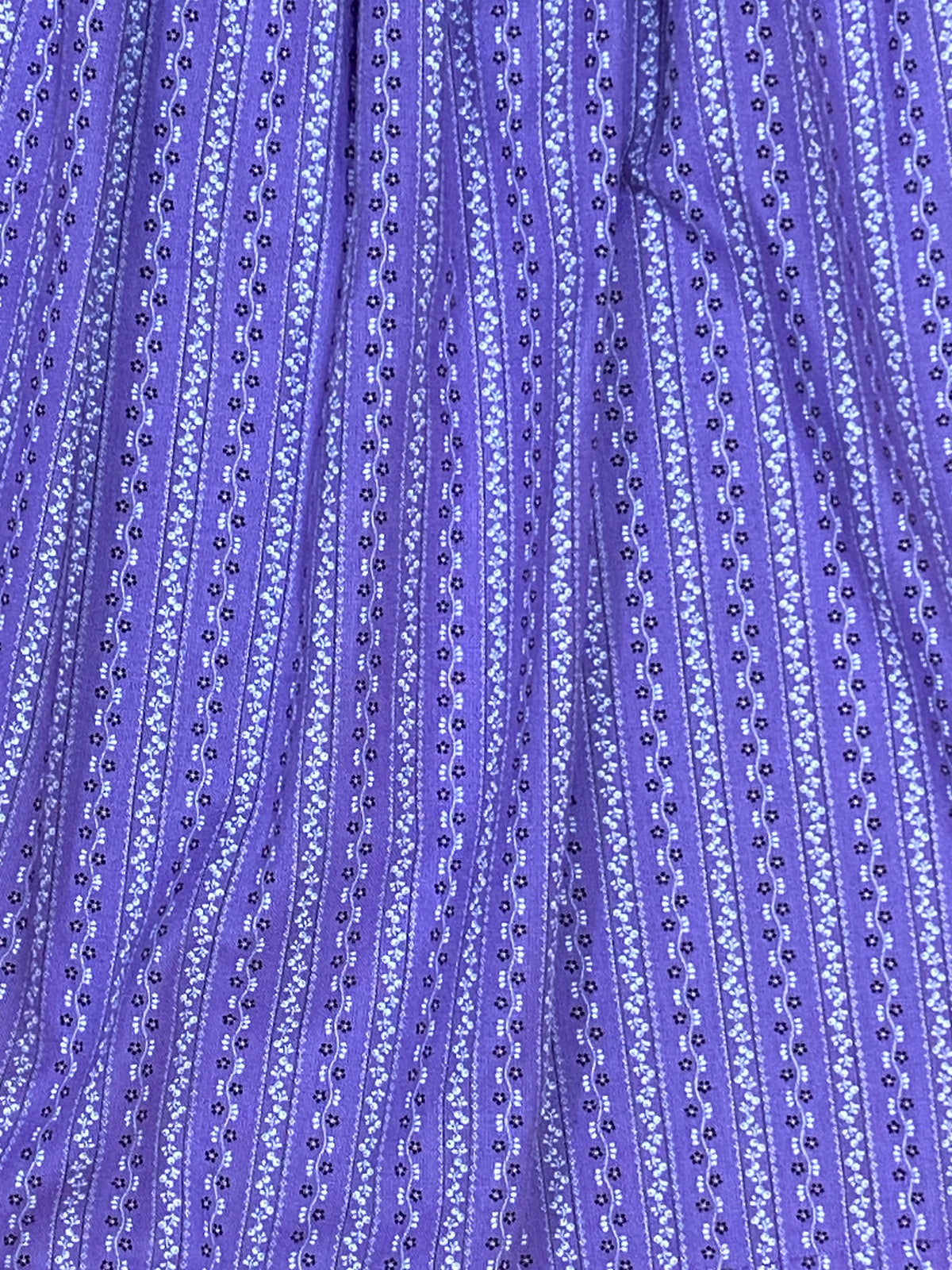 Dirndl-Schürze Damen – Flieder, weiße Ranken, 57 cm, Baumwolle, vintage