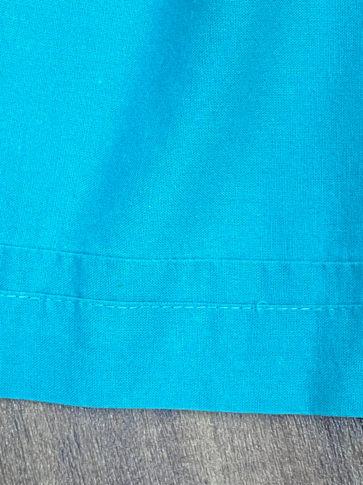 Tablier traditionnel mi-long Tablier Dirndl vintage longueur 70 cm, couleur turquoise