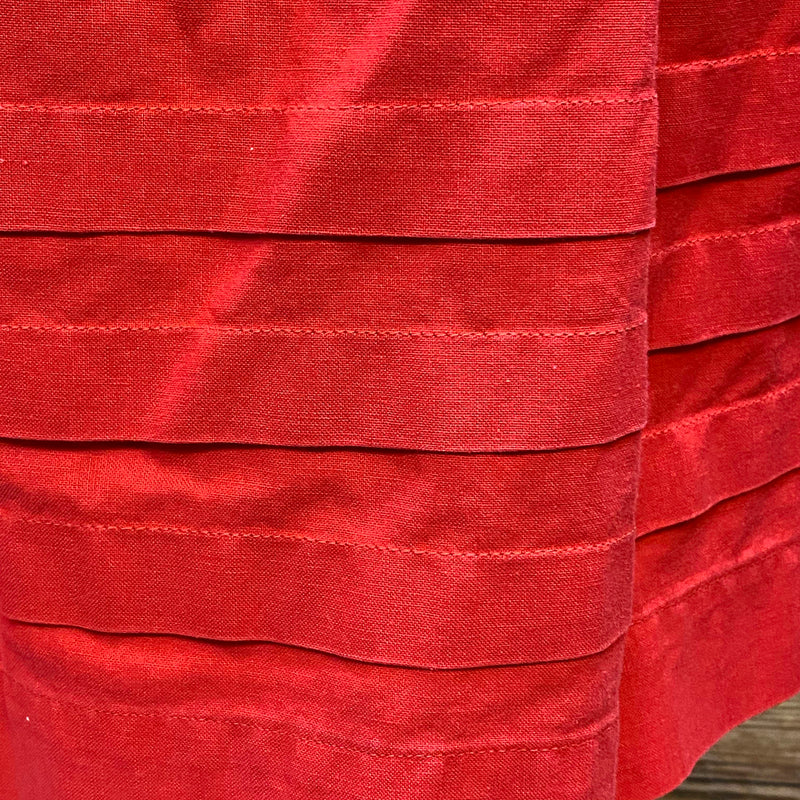 Dirndlschürze „Rot mit Biesen“ – 1970er