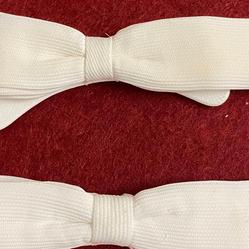 Vintage Fliege Cremeweiß – 2 Stück