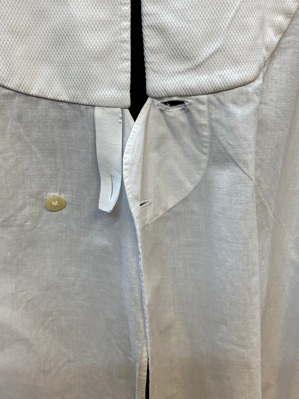 Vintage Herren-Frackhemd Weiß – Stehkragen, lang, klassischer Look