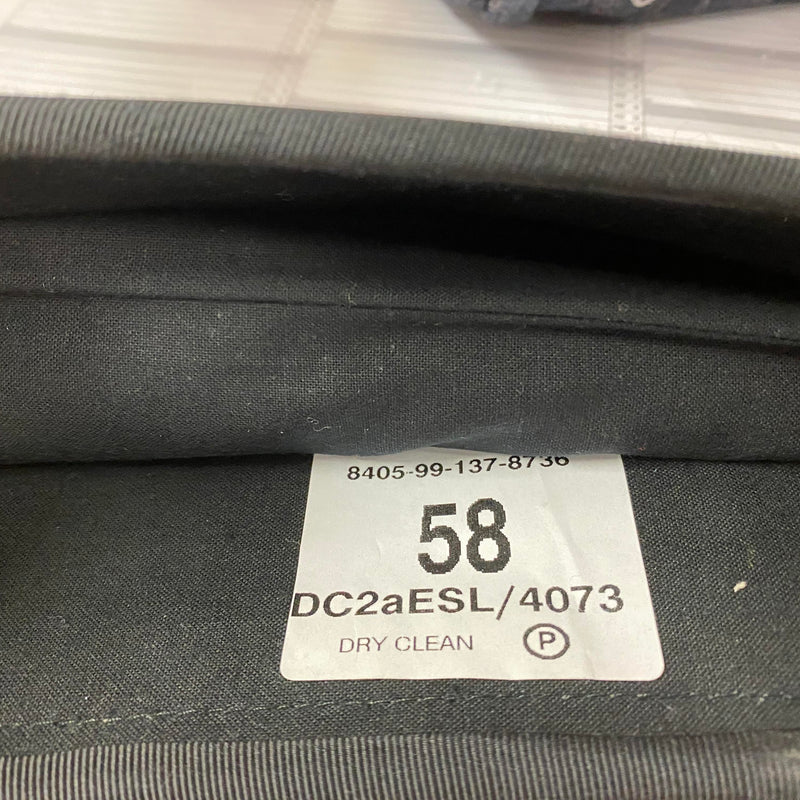 Etikett im Inneren der Glengarry Mütze, Größe 58, Reinigungshinweis Dry Clean Only