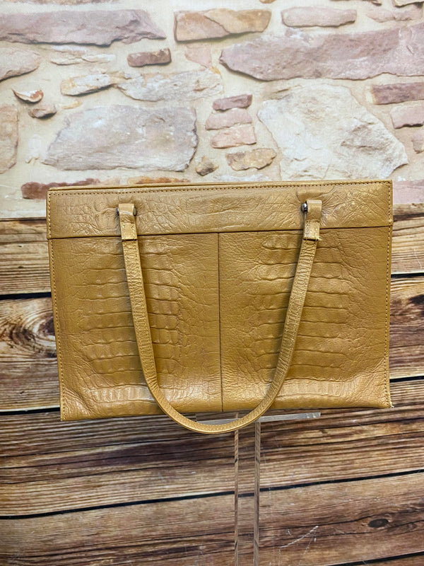 Cognacfarbene Vintage Handtasche mit Kroko-Prägung, zwei Henkeln und mehreren Innenfächern Ansicht 1
