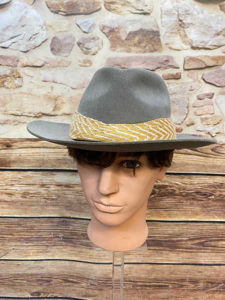 Grauer Vintage Herren Fedora aus Haarfilz mit gelb-naturfarbenem Hutband Größe 56 Ansicht 1