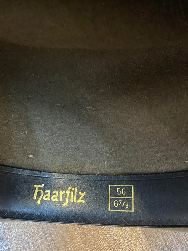 Grauer Vintage Herren Fedora aus Haarfilz mit gelb-naturfarbenem Hutband Größe 56 Ansicht 6