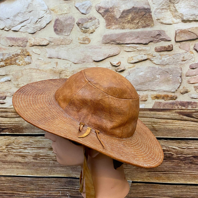 Brauner Vintage Leder-Westernhut Gr. 57 mit breiter Krempe, Ziernähten und Bindeband Ansicht 2